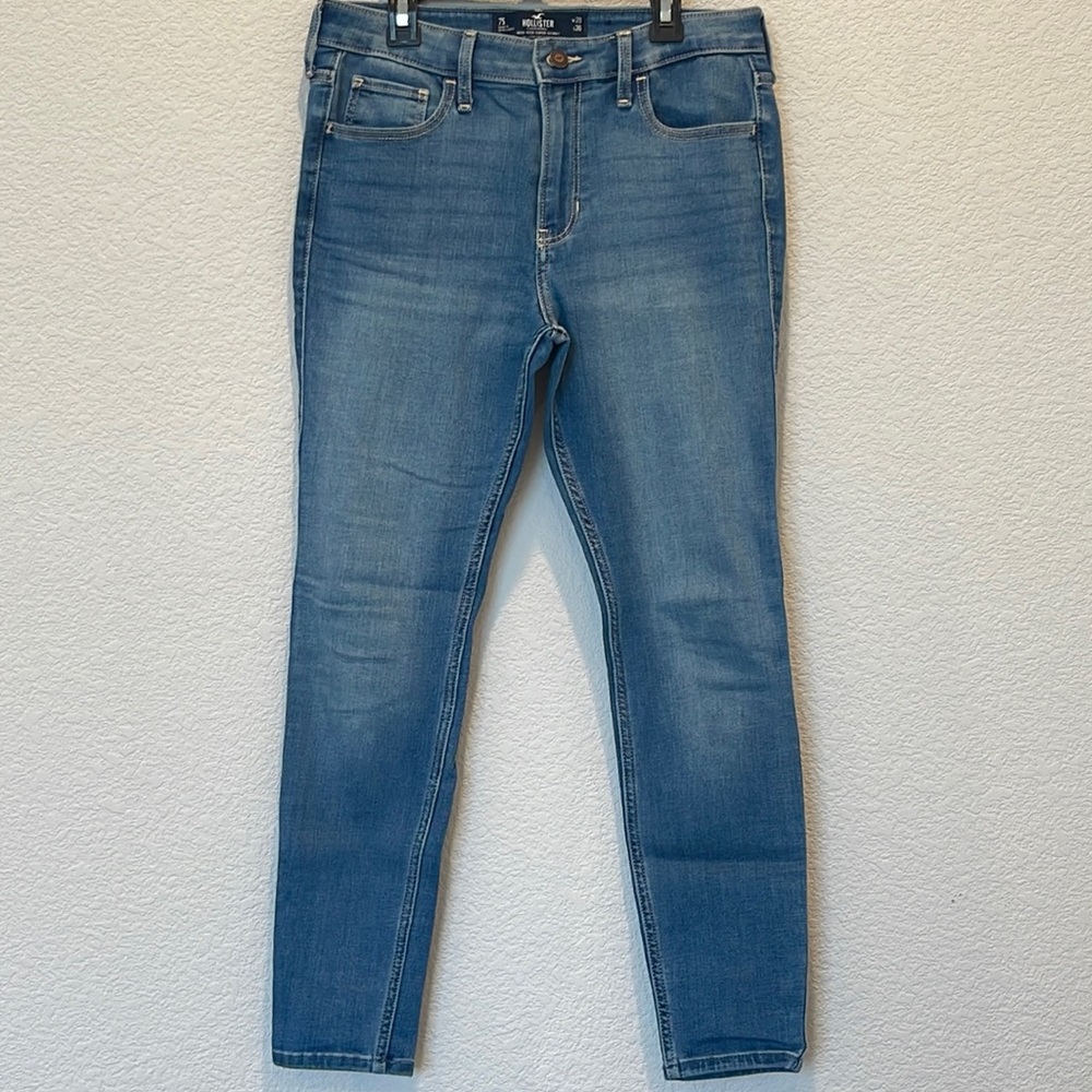 Hollister High-rise Skinny